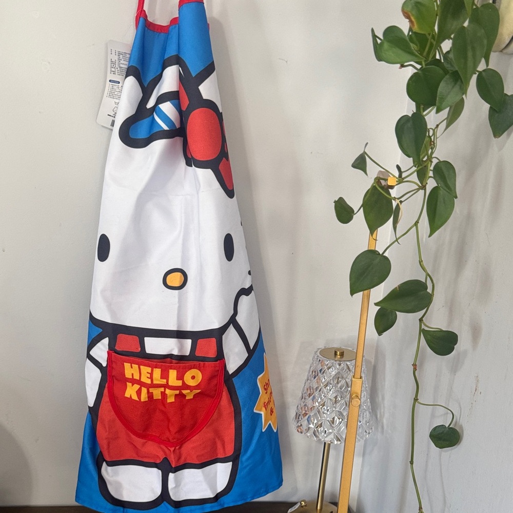 Sanrio hello kitty 4 piece apron set